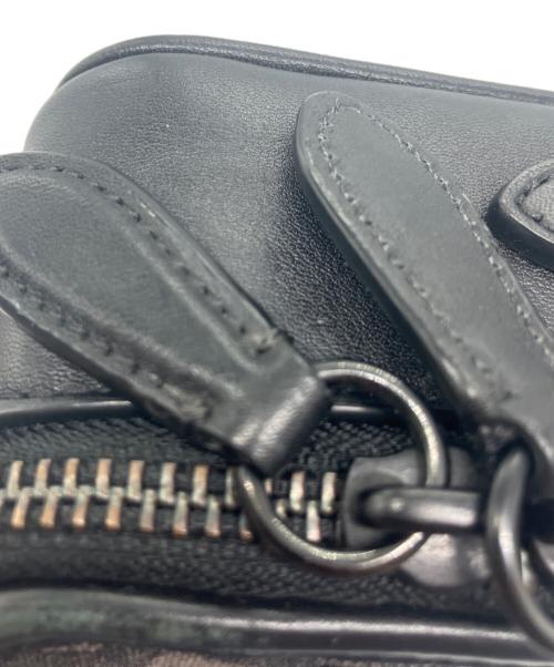 COACH（コーチ）COACH (コーチ) チャータークロスボディ シグネチャージャカード ブラック サイズ:-の古着・服飾アイテム