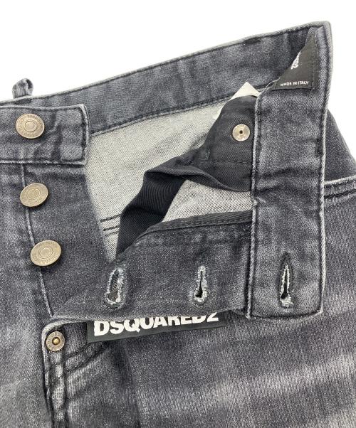 DSQUARED2（ディースクエアード）DSQUARED2 (ディースクエアード) Sexy Twist デニムパンツ　S71LB0751 S30503 ブラック サイズ:42の古着・服飾アイテム