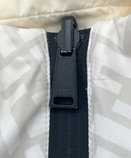 FENDI（フェンディ）FENDI (フェンディ) リバーシブルジャケット ホワイト×アイボリー サイズ:48の古着・服飾アイテム