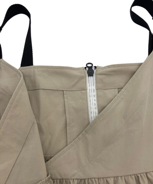 Thousand Mile（サウザンドマイル）Thousand Mile (サウザンドマイル) FREAK’S STORE (フリークスストア) 別注 UVカット カシュクールキャミ セットアップ  26SS ベージュ サイズ:Freeの古着・服飾アイテム
