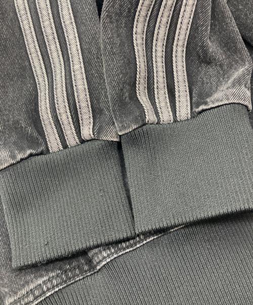 adidas（アディダス）adidas (アディダス) デニム ファイヤーバード トラックトップ ブラック サイズ:Sの古着・服飾アイテム