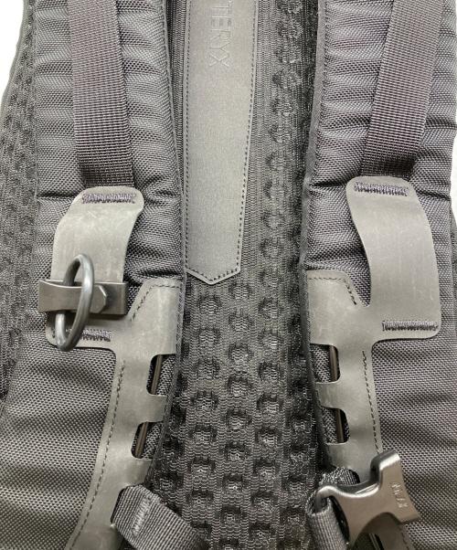 ARC'TERYX（アークテリクス）ARC'TERYX (アークテリクス) Arro 22 Backpack ブラック サイズ:-の古着・服飾アイテム