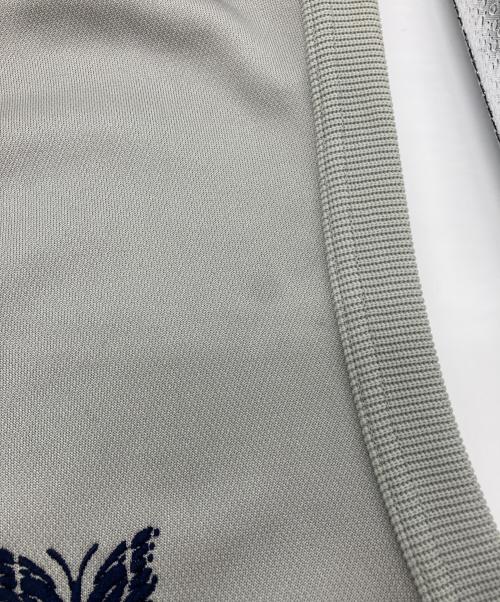 Needles（ニードルズ）Needles (ニードルズ) SLEEVELESS TRACK CREW NECK グレー サイズ:Lの古着・服飾アイテム