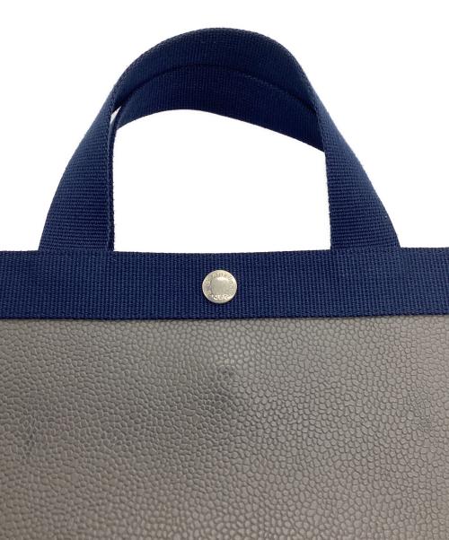 Herve Chapelier（エルベシャプリエ）Herve Chapelier (エルベシャプリエ) コーテッドキャンバススクエアトートB5サイズ(M) グレーの古着・服飾アイテム