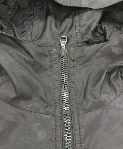 LOUIS VUITTON（ルイ ヴィトン）LOUIS VUITTON (ルイ ヴィトン) モノグラム リバーシブルナイロンジャケット ネイビー サイズ:48の古着・服飾アイテム