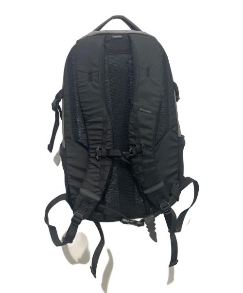 Columbia（コロンビア）Columbia (コロンビア) Pepper Rock 30L Backpack グレーの古着・服飾アイテム