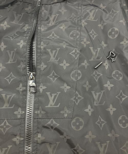 LOUIS VUITTON（ルイ ヴィトン）LOUIS VUITTON (ルイ ヴィトン) ミッドレングスナイロンウィンドブレーカー ブラック サイズ:48の古着・服飾アイテム