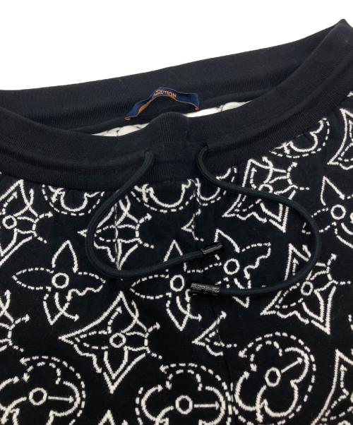 LOUIS VUITTON（ルイ ヴィトン）LOUIS VUITTON (ルイ ヴィトン) ストラテジック フラワー キルテッド ハーフパンツ　NBA ブラック サイズ:Sの古着・服飾アイテム