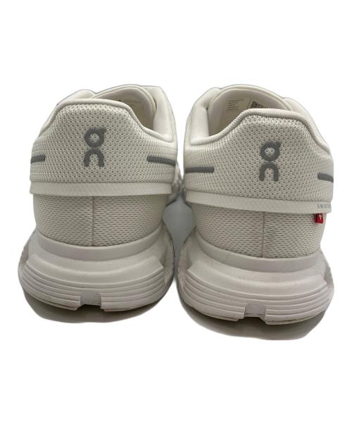 on（オン）On (オン) Cloud 6 ホワイト サイズ:26.5cmの古着・服飾アイテム