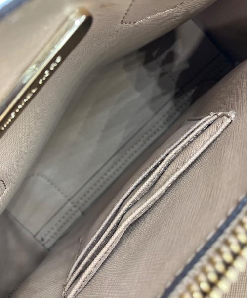 MICHAEL KORS（マイケルコース）MICHAEL KORS (マイケルコース) Mercer Logo Crossbody ブラウン サイズ:-の古着・服飾アイテム