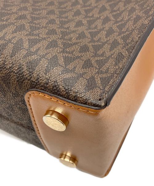 MICHAEL KORS（マイケルコース）MICHAEL KORS (マイケルコース) Mercer Logo Crossbody ブラウン サイズ:-の古着・服飾アイテム