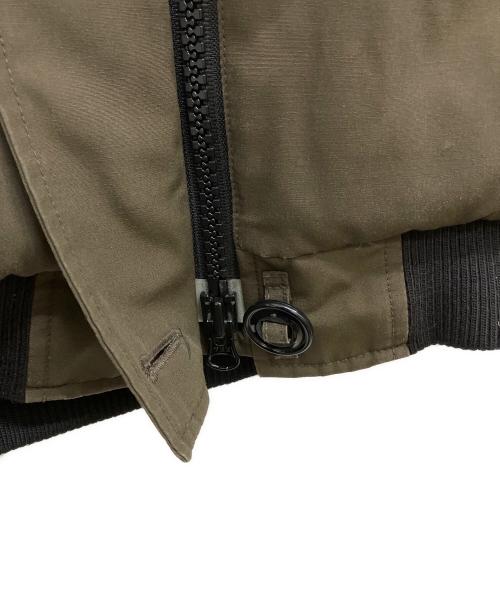 CANADA GOOSE（カナダグース）CANADA GOOSE (カナダグース) Labrador Bomber Hooded Fur Down Jacket オリーブ サイズ:Sの古着・服飾アイテム