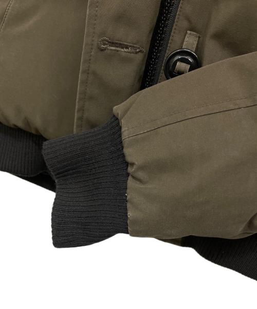 CANADA GOOSE（カナダグース）CANADA GOOSE (カナダグース) Labrador Bomber Hooded Fur Down Jacket オリーブ サイズ:Sの古着・服飾アイテム