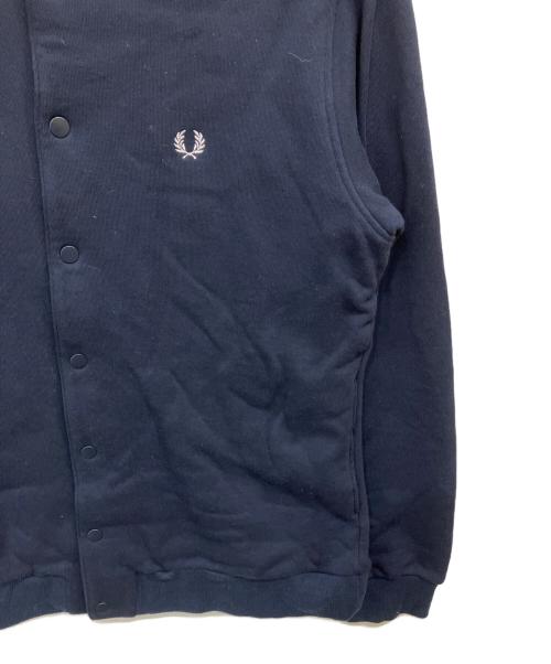 FRED PERRY（フレッドペリー）FRED PERRY (フレッドペリー) スナップボタンジャケット ネイビー サイズ:Mの古着・服飾アイテム