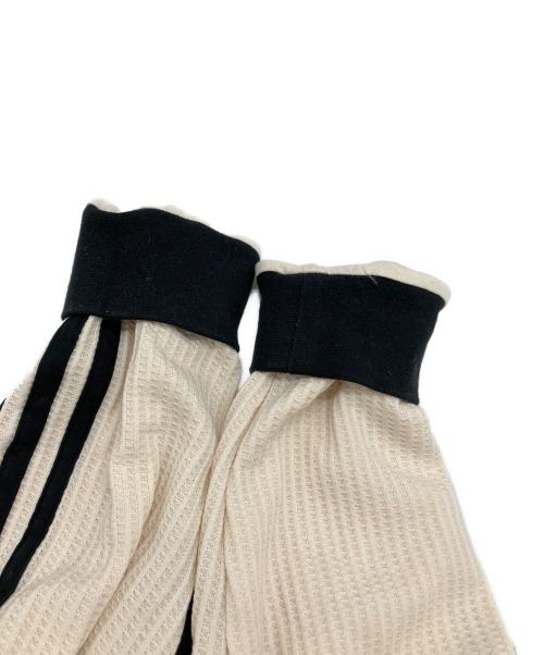 adidas（アディダス）adidas (アディダス) ワッフルクラシックトラックトップ ブラック×ベージュ サイズ:Sの古着・服飾アイテム