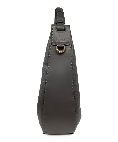 FURLA（フルラ）FURLA (フルラ) ホーボーバッグ グレーの古着・服飾アイテム