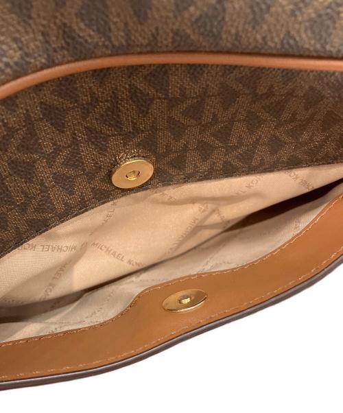 MICHAEL KORS（マイケルコース）MICHAEL KORS (マイケルコース) ショルダーバッグ ブラウンの古着・服飾アイテム