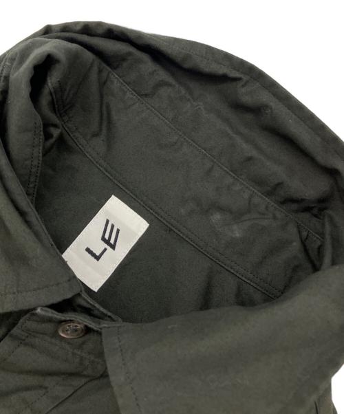 LE（エルイー）LE (エルイー) シャツ オリーブ サイズ:2の古着・服飾アイテム
