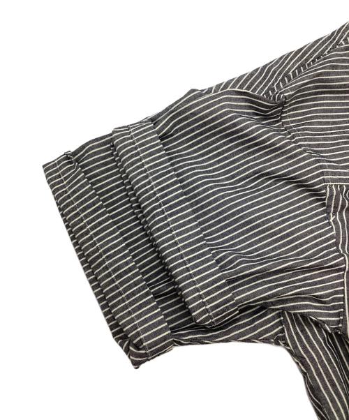 G-STAR RAW（ジースターロゥ）G-STAR RAW (ジースターロゥ) 半袖シャツ グレー サイズ:XS 未使用品の古着・服飾アイテム