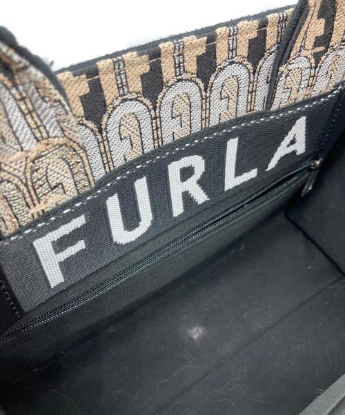 FURLA（フルラ）FURLA (フルラ) OPPORTUNITY S TOTE ベージュの古着・服飾アイテム