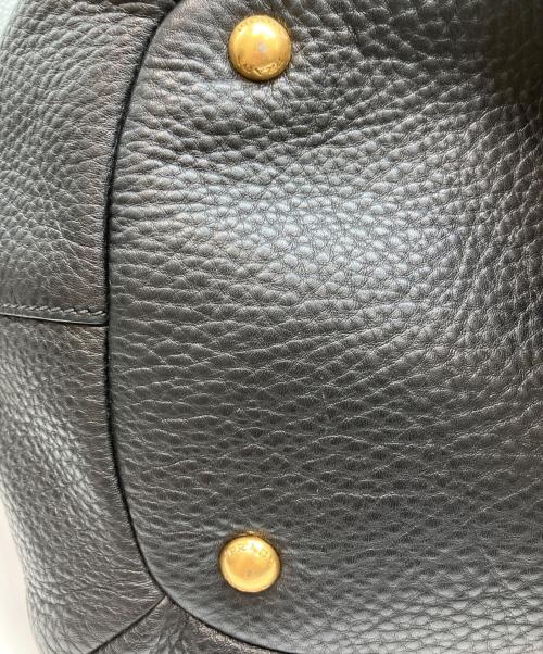 PRADA（プラダ）PRADA (プラダ) ヴィッテロダイノレザーショルダーバッグ ブラックの古着・服飾アイテム