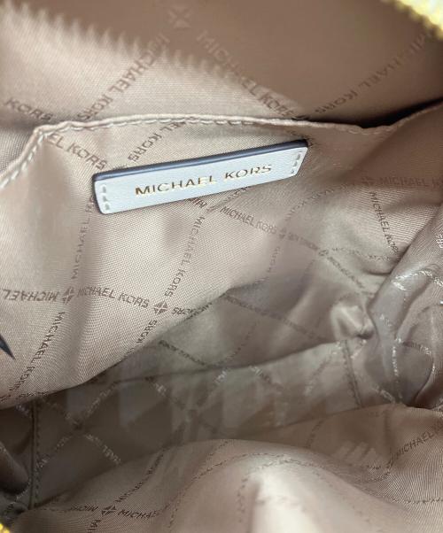 MICHAEL KORS（マイケルコース）MICHAEL KORS (マイケルコース) リュック ホワイトの古着・服飾アイテム