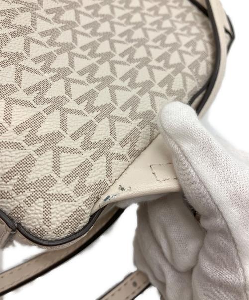 MICHAEL KORS（マイケルコース）MICHAEL KORS (マイケルコース) リュック ホワイトの古着・服飾アイテム
