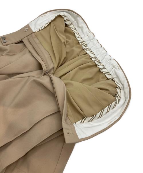 HER LIP TO（ハーリップトゥ）HER LIP TO (ハーリップトゥ) Front Tuck Twill Shorts ベージュ サイズ:Mの古着・服飾アイテム