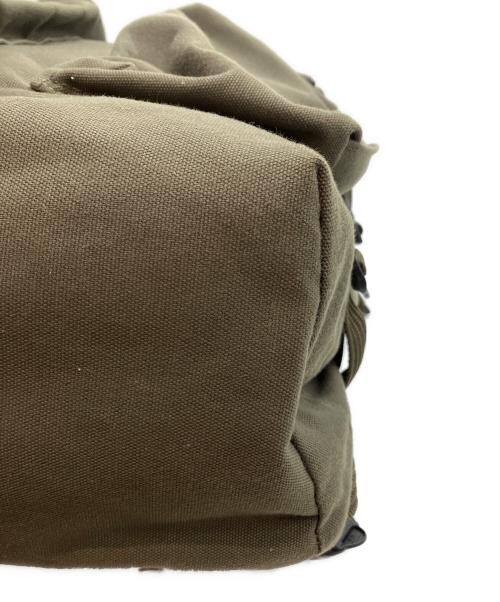 AVIREX（アヴィレックス）AVIREX (アヴィレックス) リュック オリーブの古着・服飾アイテム