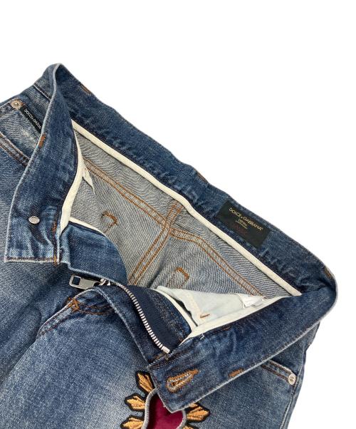 DOLCE & GABBANA（ドルチェ＆ガッバーナ）DOLCE & GABBANA (ドルチェ＆ガッバーナ) ダメージ加工デニムパンツ インディゴ サイズ:44の古着・服飾アイテム