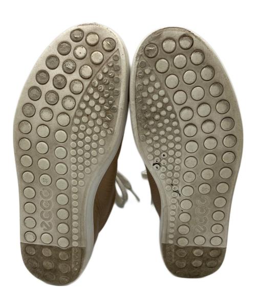 ECCO（エコー）ECCO (エコー) SOFT 60 WOMENS SNEAKER ベージュ サイズ:23.5㎝の古着・服飾アイテム