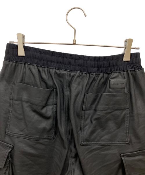 DANKE SCHON（ダンケ シェーン）DANKE SCHON (ダンケ シェーン) COATING CARGO SHORTS ブラック サイズ:Mの古着・服飾アイテム