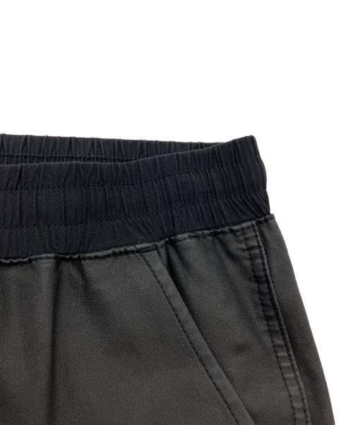 DANKE SCHON（ダンケ シェーン）DANKE SCHON (ダンケ シェーン) COATING CARGO SHORTS ブラック サイズ:Mの古着・服飾アイテム