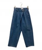 bow.aボウ・エー）の古着「DENIM TUCK PANTS」｜ブルー