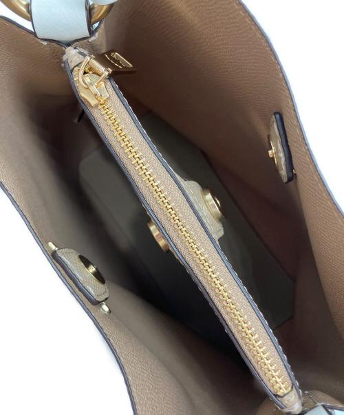 COACH（コーチ）COACH (コーチ) 2WAYバッグ ホワイトの古着・服飾アイテム
