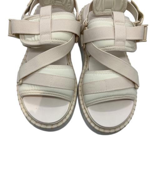 Chloe（クロエ）Chloe (クロエ) LILLI FLAT SANDALS アイボリー サイズ:SIZE 39の古着・服飾アイテム