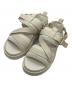 Chloe（クロエ）の古着「LILLI FLAT SANDALS」｜アイボリー