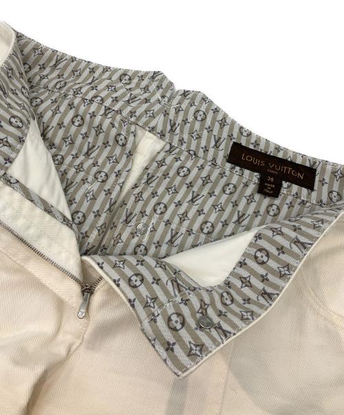 LOUIS VUITTON（ルイ ヴィトン）LOUIS VUITTON (ルイ ヴィトン) クロップド テーパード ホワイトジーンズ ホワイト サイズ:SIZE 36の古着・服飾アイテム