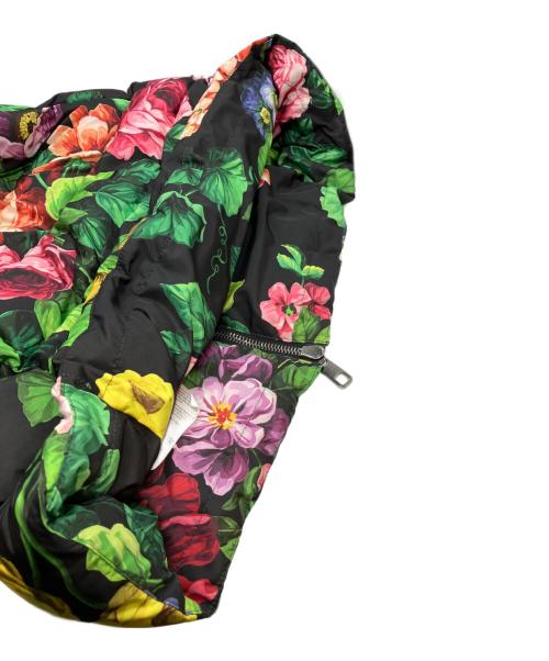 DOLCE & GABBANA（ドルチェ＆ガッバーナ）DOLCE & GABBANA (ドルチェ＆ガッバーナ) フローラルプリントショート中綿コート ブラック サイズ:36の古着・服飾アイテム