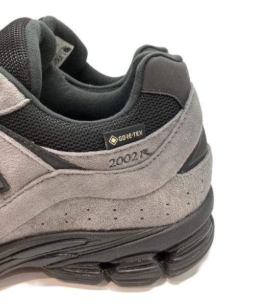 NEW BALANCE（ニューバランス）NEW BALANCE (ニューバランス) JJJJound (ジョウンド) 2002R Gore-Tex JJJJound Charcoal グレー サイズ:27.5の古着・服飾アイテム