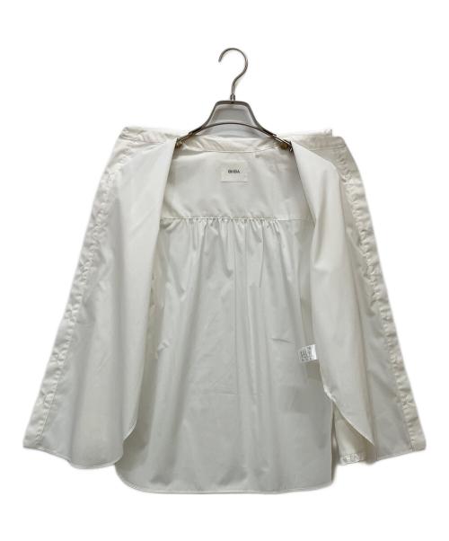 OHGA（オオガ）OHGA (オオガ) フリルブラウス ホワイト サイズ:Freeの古着・服飾アイテム
