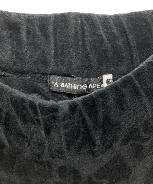 A BATHING APE（アベイシングエイプ）A BATHING APE (アベイシングエイプ) BAPE CAMO shorts ブラック サイズ:Lの古着・服飾アイテム