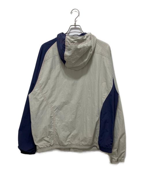 PALACE（パレス）PALACE (パレス) PRO TEAM HOODED SHELL JACKET ホワイト サイズ:XLの古着・服飾アイテム