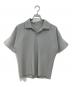HOMME PLISSE ISSEY MIYAKE（オム プリッセ イッセイ ミヤケ）の古着「プリーツポロシャツ」｜グレー