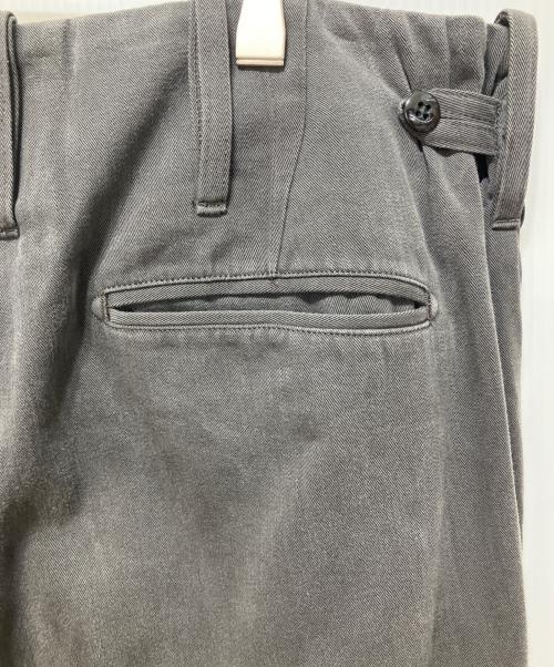 MAATEE&SONS（マーティーアンドサンズ）MAATEE&SONS (マーティーアンドサンズ) CHINO TROUSER -GRAYSHAMBRAY グレー サイズ:4の古着・服飾アイテム