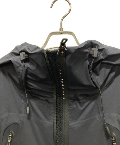 DESCENTE（デサント）DESCENTE (デサント) HARD SHELL JACKET CREAS ブラック サイズ:Lの古着・服飾アイテム
