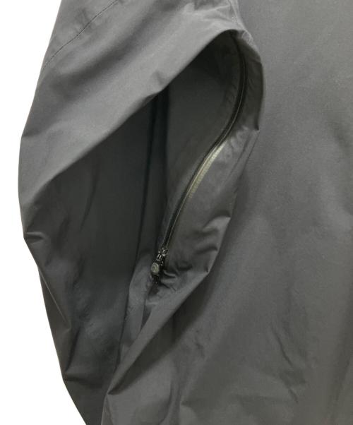 DESCENTE（デサント）DESCENTE (デサント) HARD SHELL JACKET CREAS ブラック サイズ:Lの古着・服飾アイテム