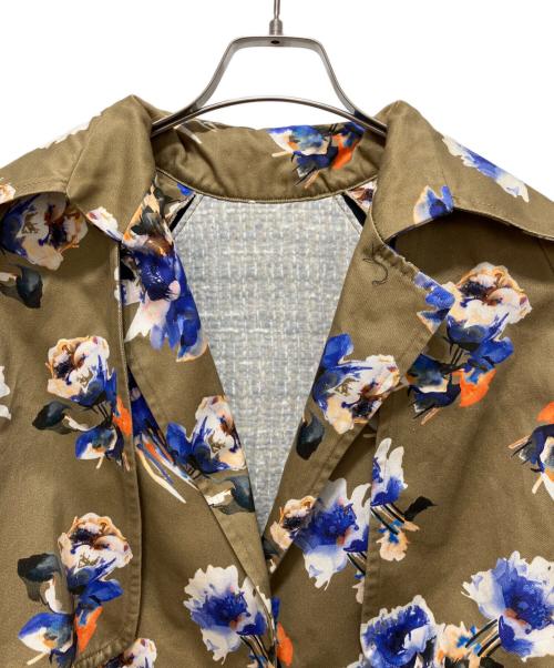 MSGM（エムエスジーエム）MSGM (エムエスジーエム) フラワープリントジャケット ベージュ サイズ:40の古着・服飾アイテム