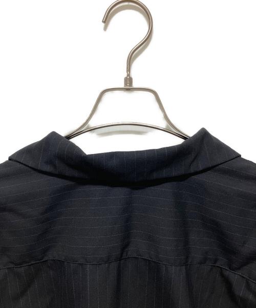 sillage（シアージ）sillage (シアージ) re-engineered overshirt short sleeve ネイビー サイズ:Freeの古着・服飾アイテム