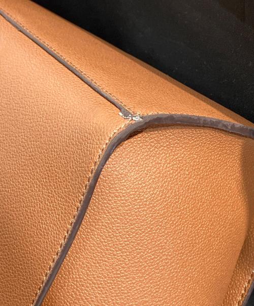 CHARLES & KEITH（チャールズアンドキース）CHARLES & KEITH (チャールズアンドキース) ショルダーバッグ ブラウンの古着・服飾アイテム
